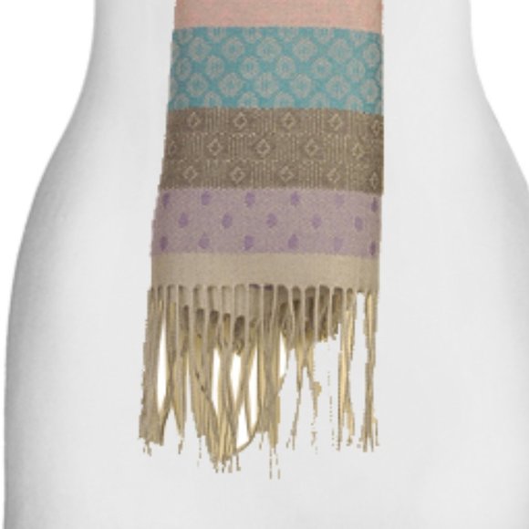 Mini Geometric Shawl/Scarf. Made in Peru - Picture 6 of 7